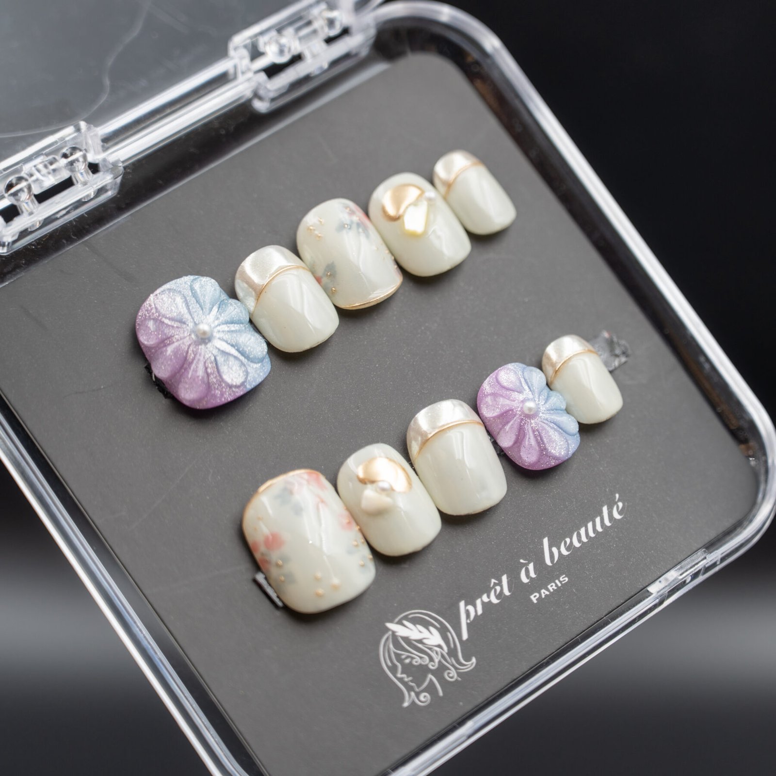 PORCELAINE